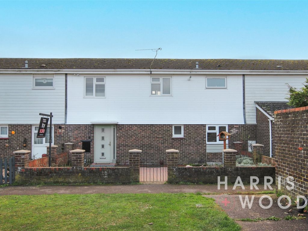 4 bed terraced house for sale in Brent Close, Witham, Essex CM8, £