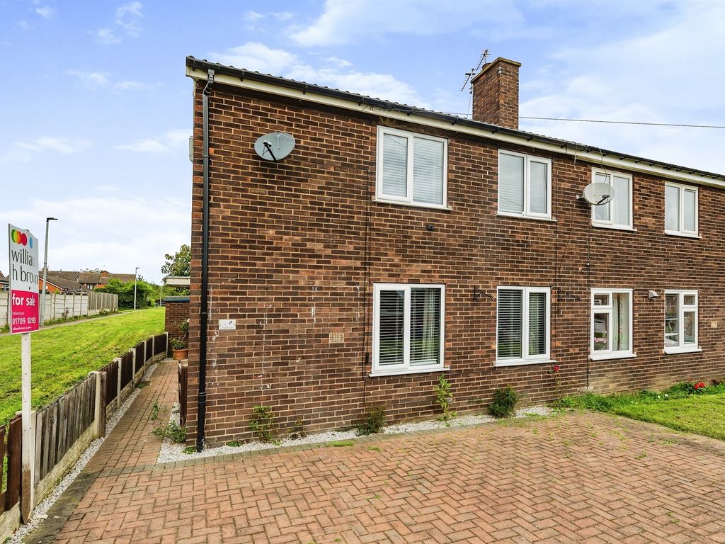 3 bed semidetached house for sale in Oak Close, Flanderwell, Rotherham