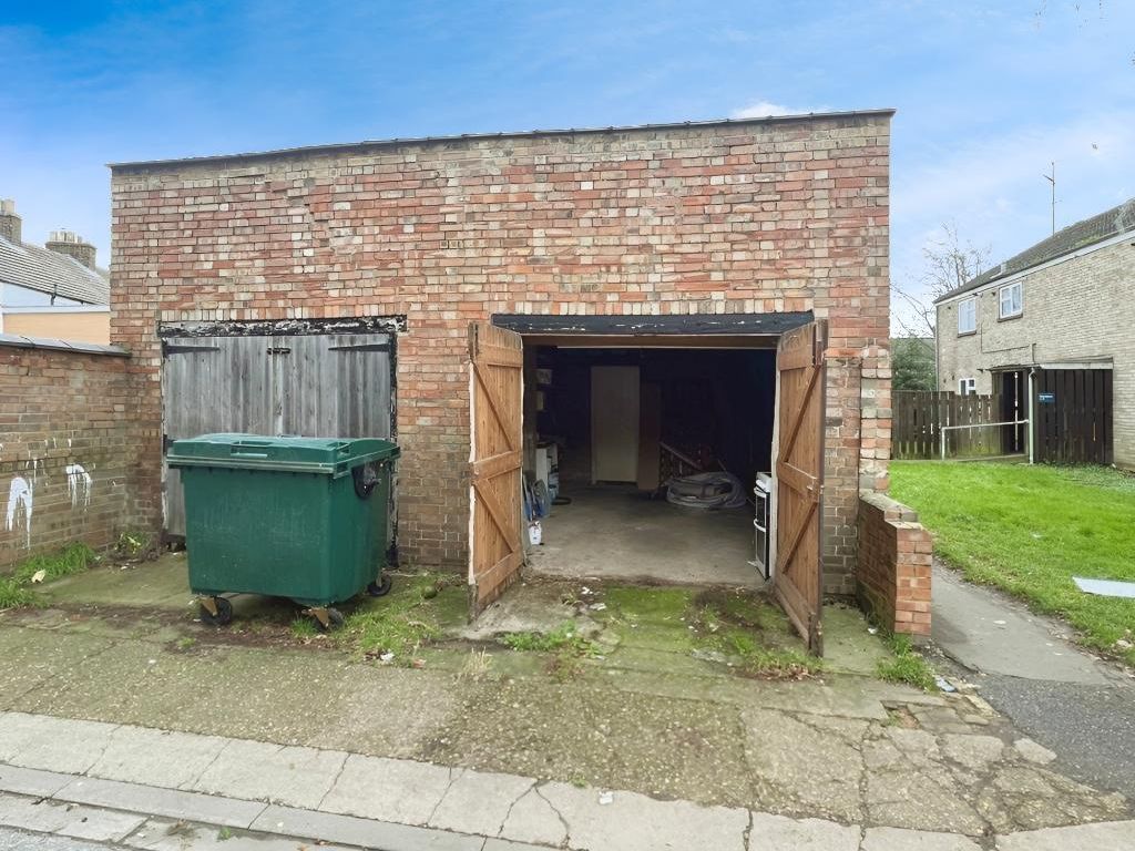 Semidetached house for sale in Norwich Road, Wisbech, Cambridgeshire