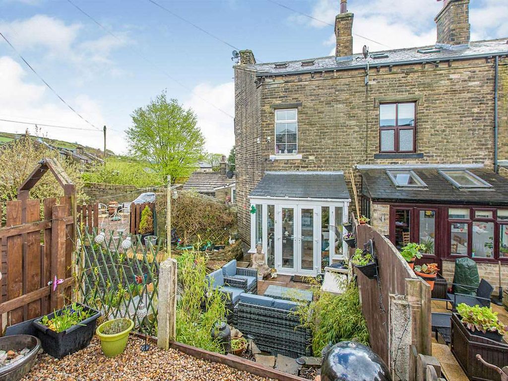 3 bed end terrace house for sale in Pinfold Cottage, 4 North View