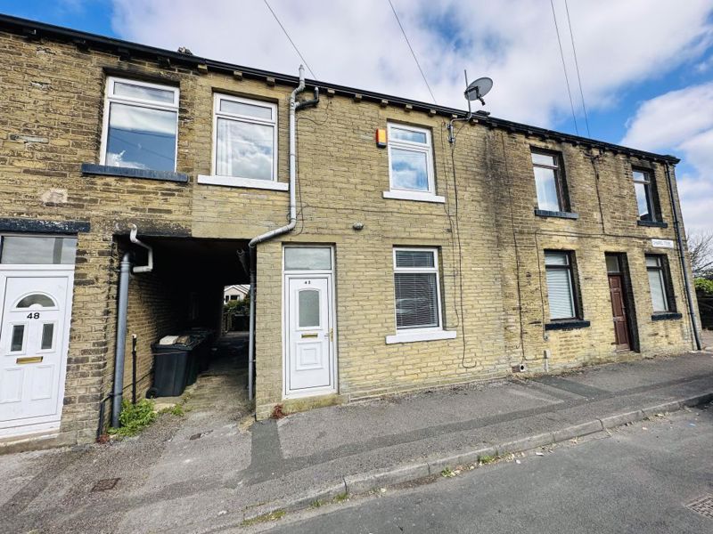 2 bed terraced house for sale in Chapel Terrace, Allerton, Bradford
