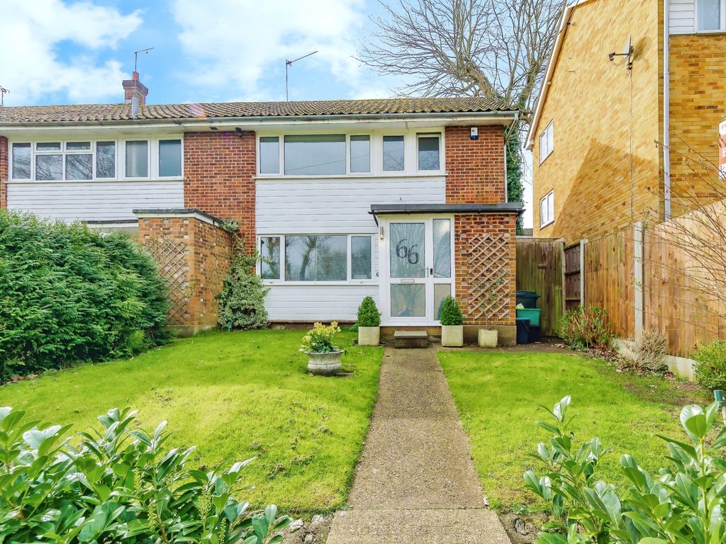 3 bed end terrace house for sale in Valley View, Biggin Hill, Westerham