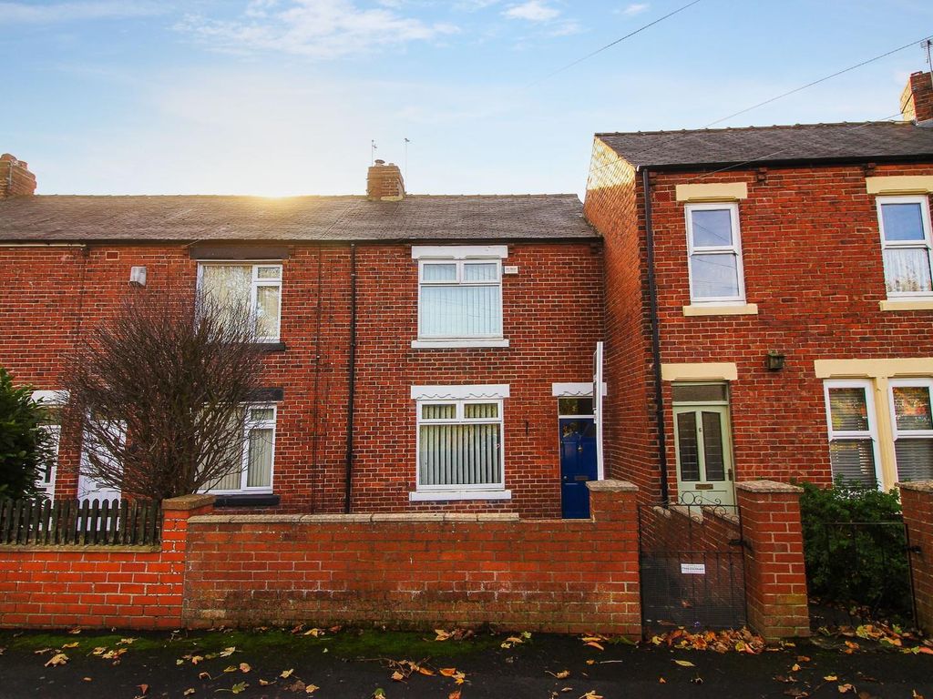 2 bed terraced house for sale in Vulcan Terrace, Forest Hall, Newcastle
