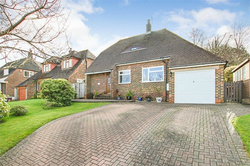 3 bed chalet for sale in Park Crescent, Forest Row RH18, £550,000 Zoopla