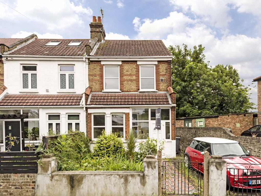 Inwood Road, Hounslow TW3  