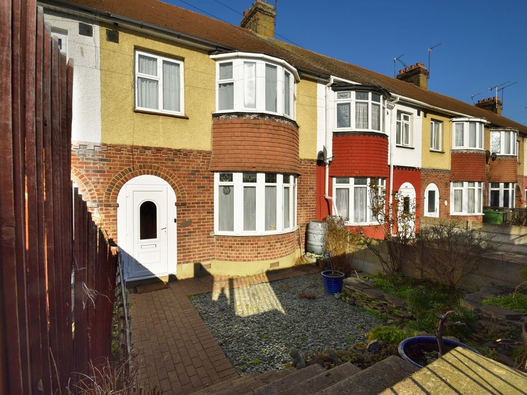 3 bed terraced house for sale in Old Road East, Gravesend DA12 Zoopla