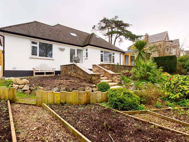 4 bed detached bungalow for sale in Clinton Road, Redruth TR15 Zoopla