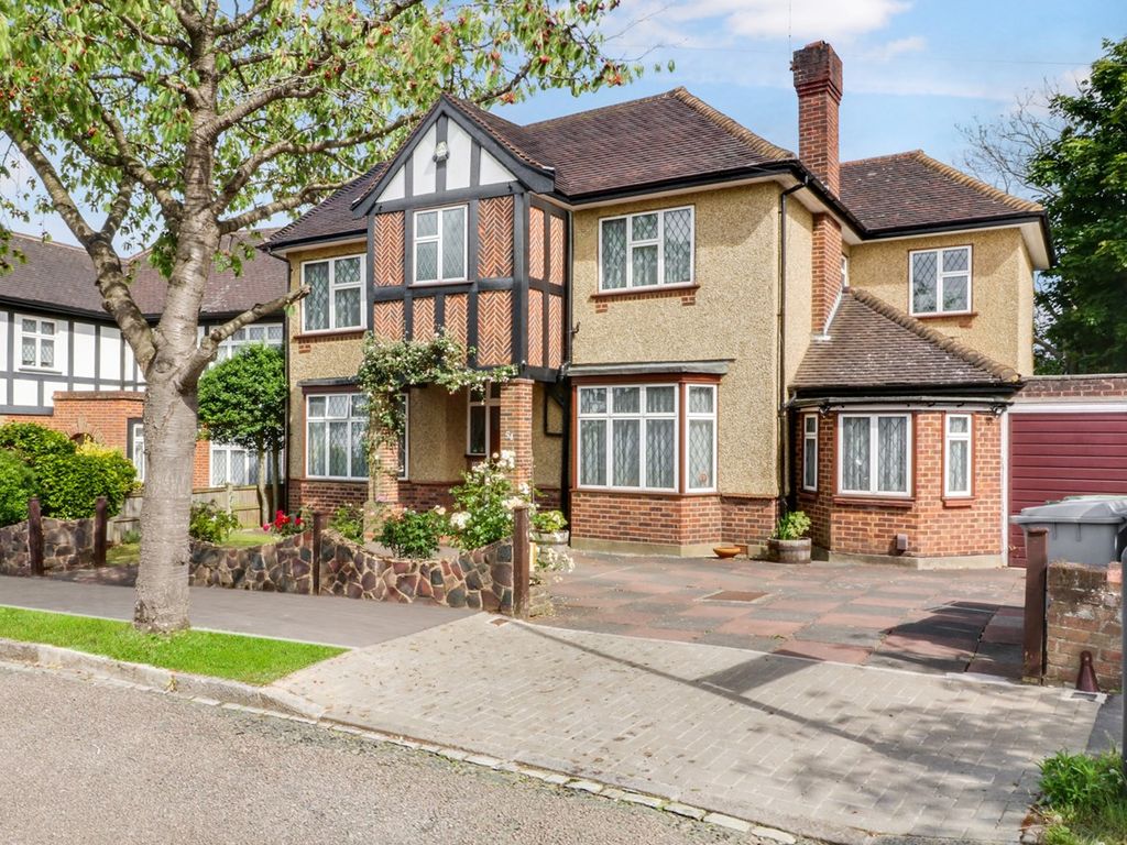 4 bed detached house for sale in Woodhill Crescent, Harrow HA3 Zoopla