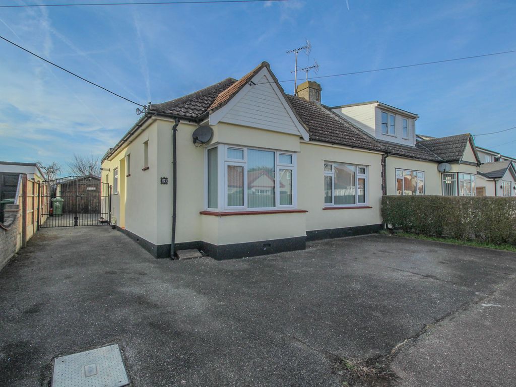 2 bed semidetached bungalow for sale in Second Avenue, Wickford SS11