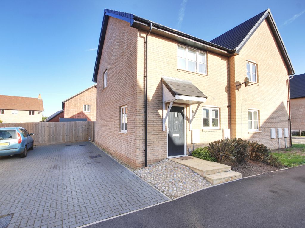2 bed semidetached house for sale in Suffolk Close, Warboys