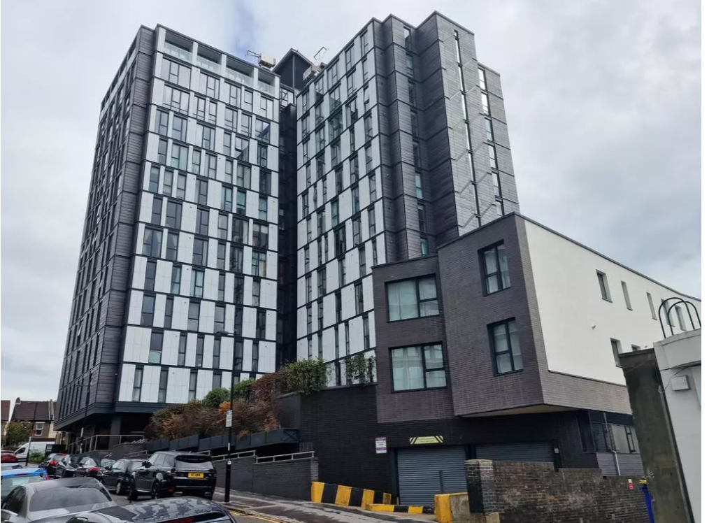 Flat 1 Centrillion Point 2 Masons Avenue Croydon Surrey CR0