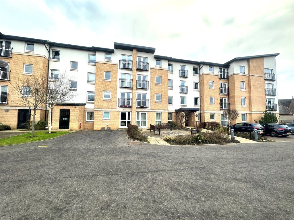 2 bed flat for sale in Aidans Brae, Clarkston, East Renfrewshire G76