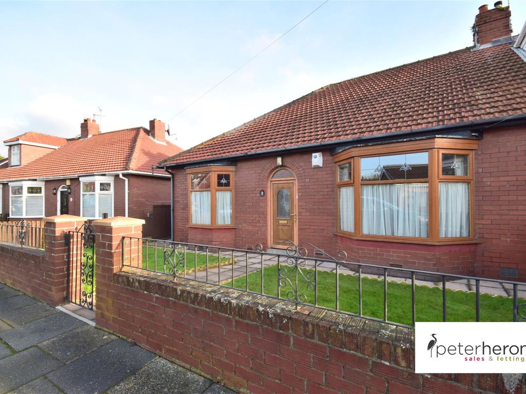 2 bed semidetached bungalow for sale in Chatsworth Crescent, High Barnes, Sunderland SR4, £