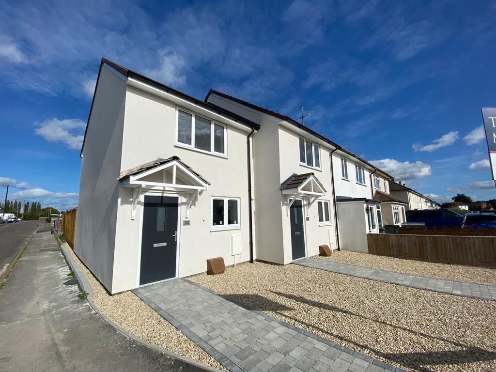 2 bed end terrace house to rent in Abbott Road, Didcot, Oxfordshire