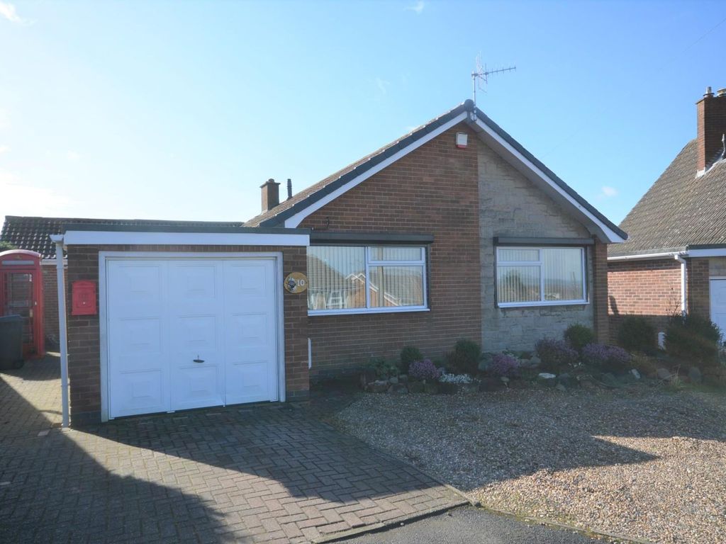 4 bed detached bungalow for sale in Valley Road, Bolsover, Chesterfield