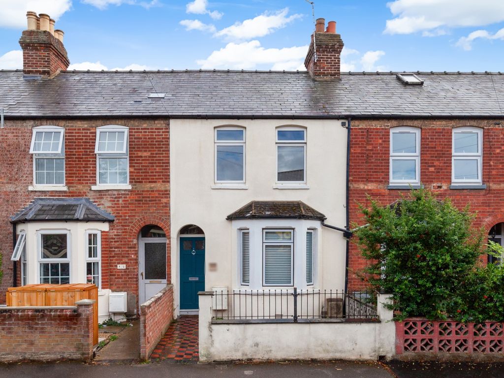3 bed terraced house for sale in Crescent Road, Cowley, Oxford OX4, £
