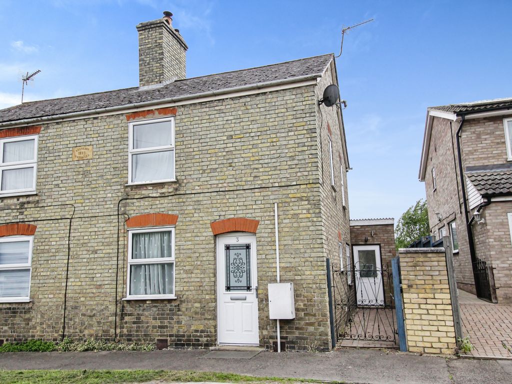 2 bed semidetached house for sale in Thoroughfare Way, Littleport, Ely