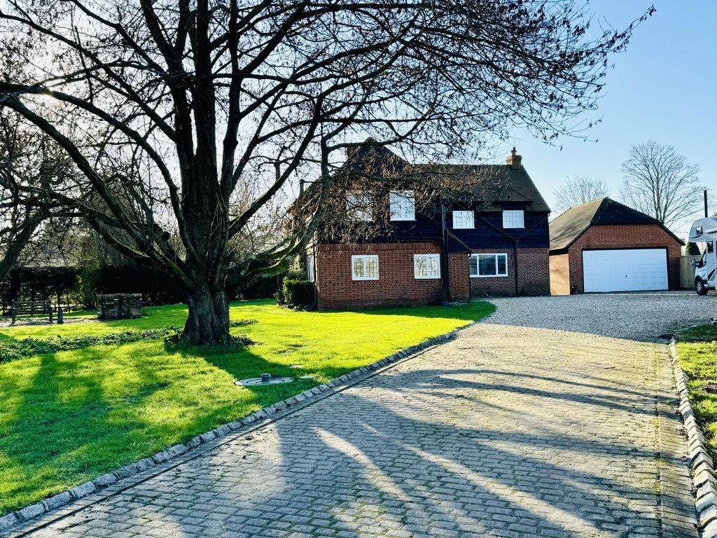 4 bed detached house for sale in Wessex Grange, Reading Road, Sherfield