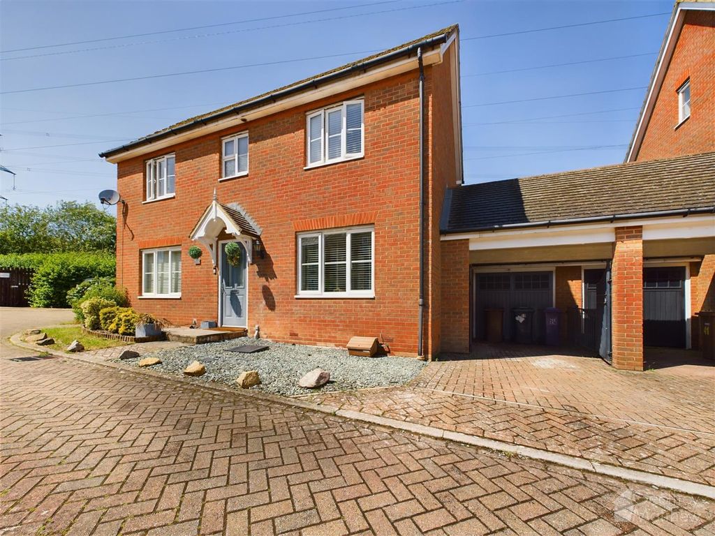 3 bed linkdetached house for sale in Grampian Place, Great Ashby