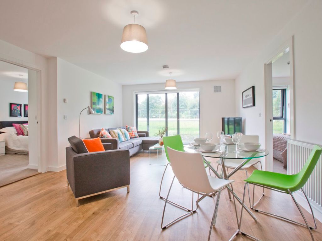 2 bed flat to rent in Stoneywood Brae, Dyce, Aberdeen AB21, £1,075 pcm