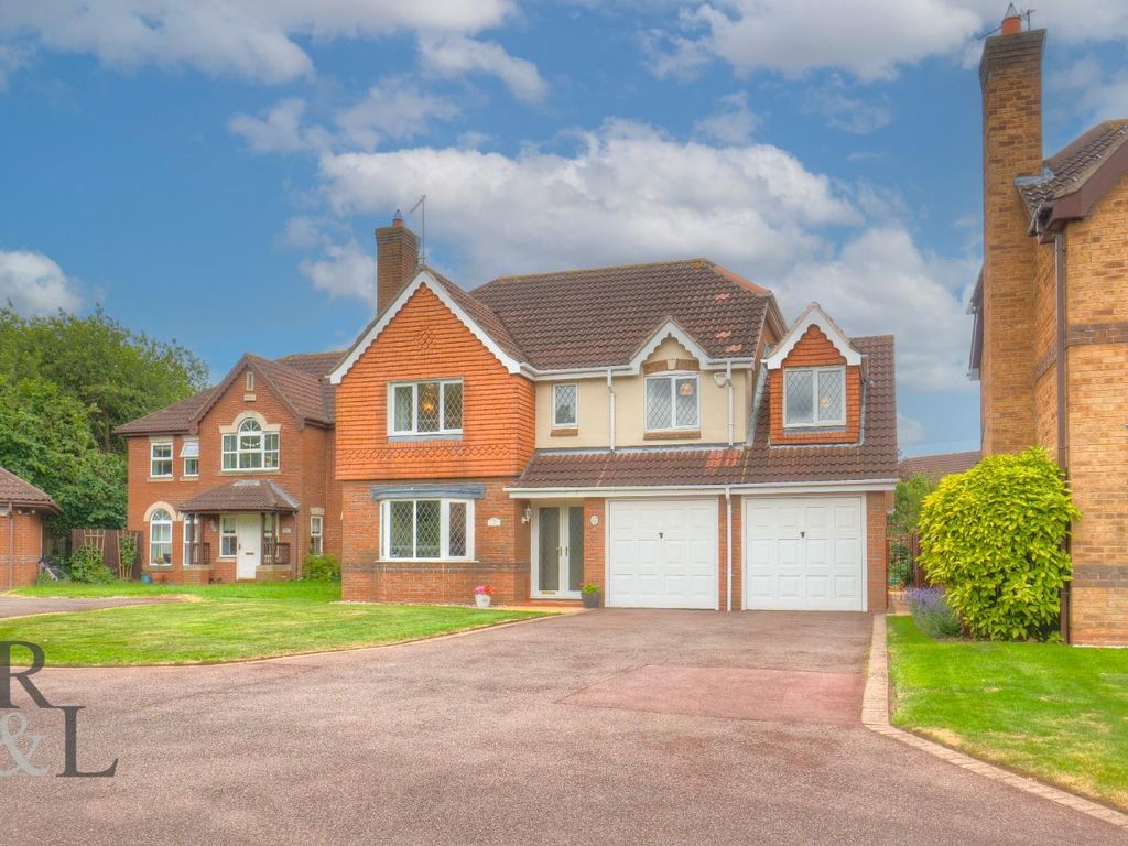 5 bed detached house for sale in Keswick Close, Gamston, Nottingham NG2