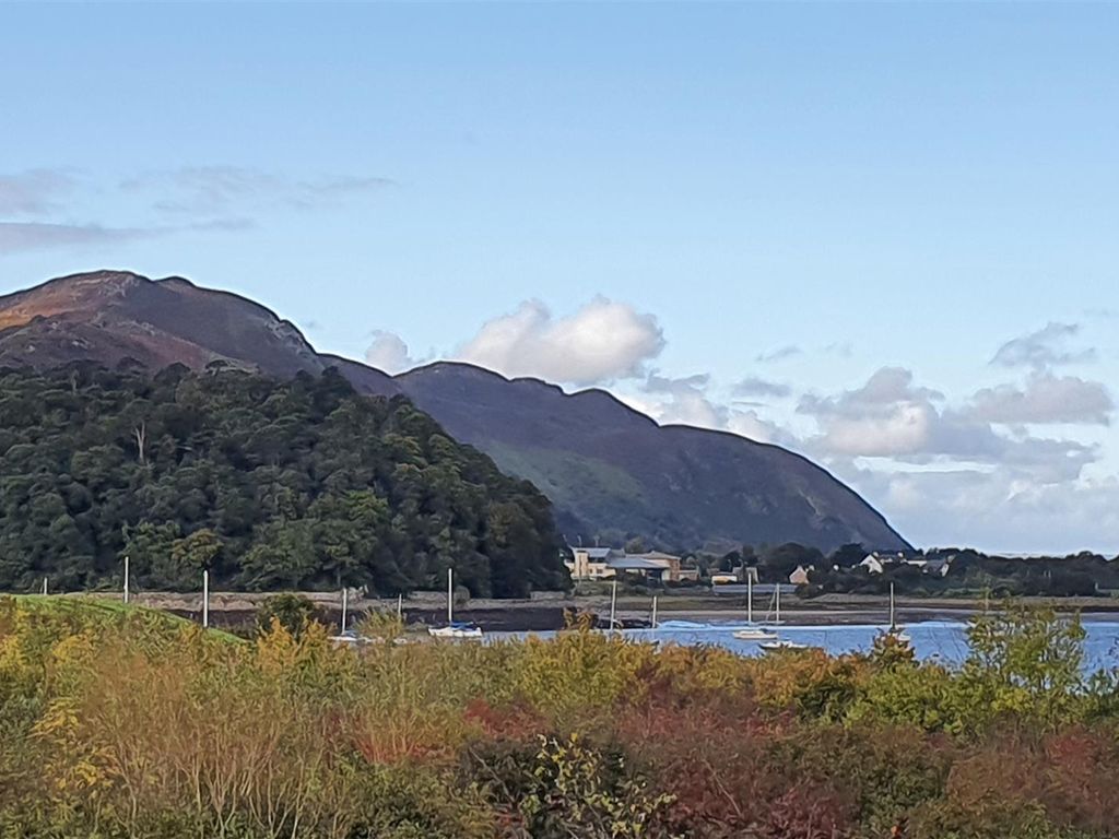 2 bed flat for sale in Warren Drive, Deganwy, Conwy LL31, £299,950 Zoopla