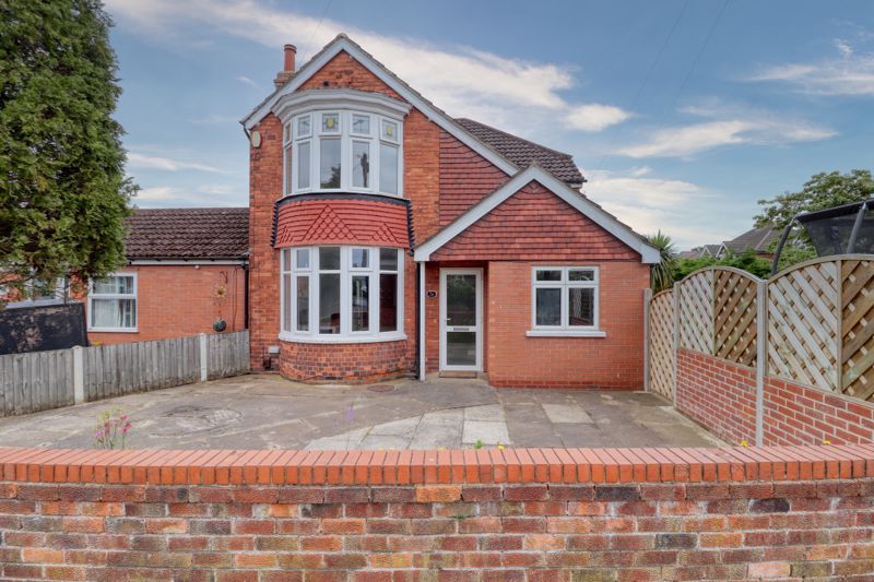 3 bed semidetached house for sale in Hopkins Avenue, Scunthorpe DN17