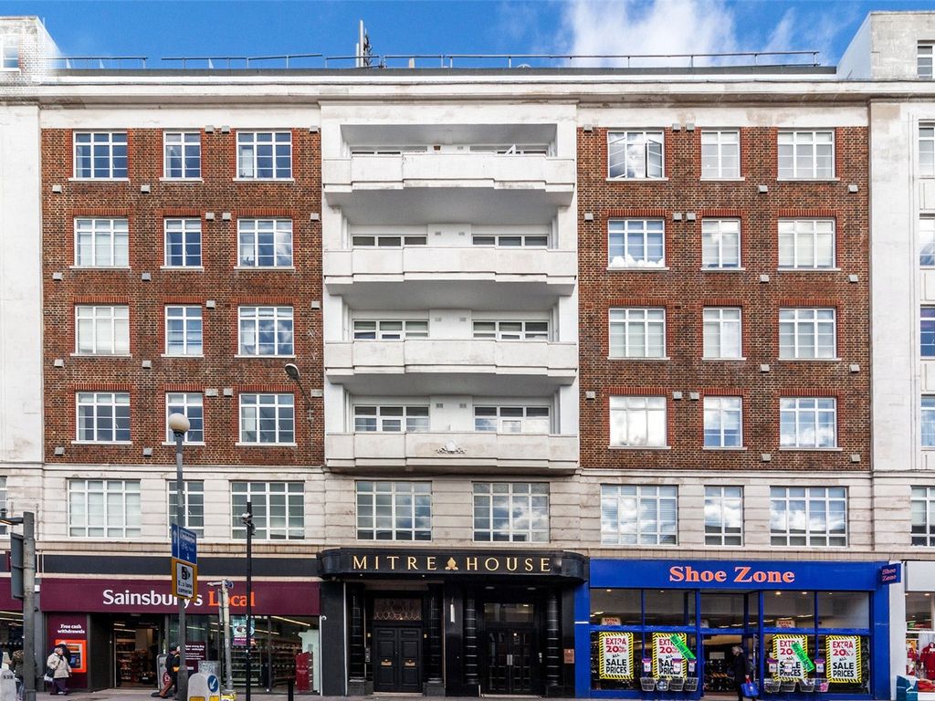 2 bed flat for sale in Mitre House, 149 Western Road, Brighton, East