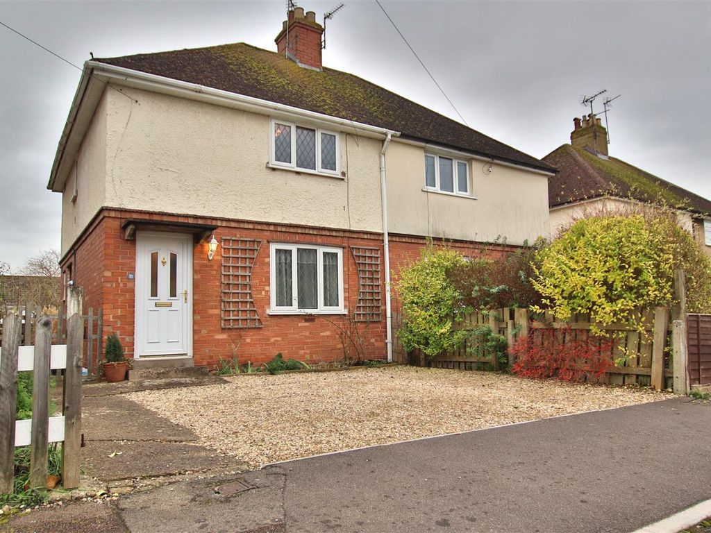 2 bed semidetached house for sale in Margaret Road, Tewkesbury GL20, £