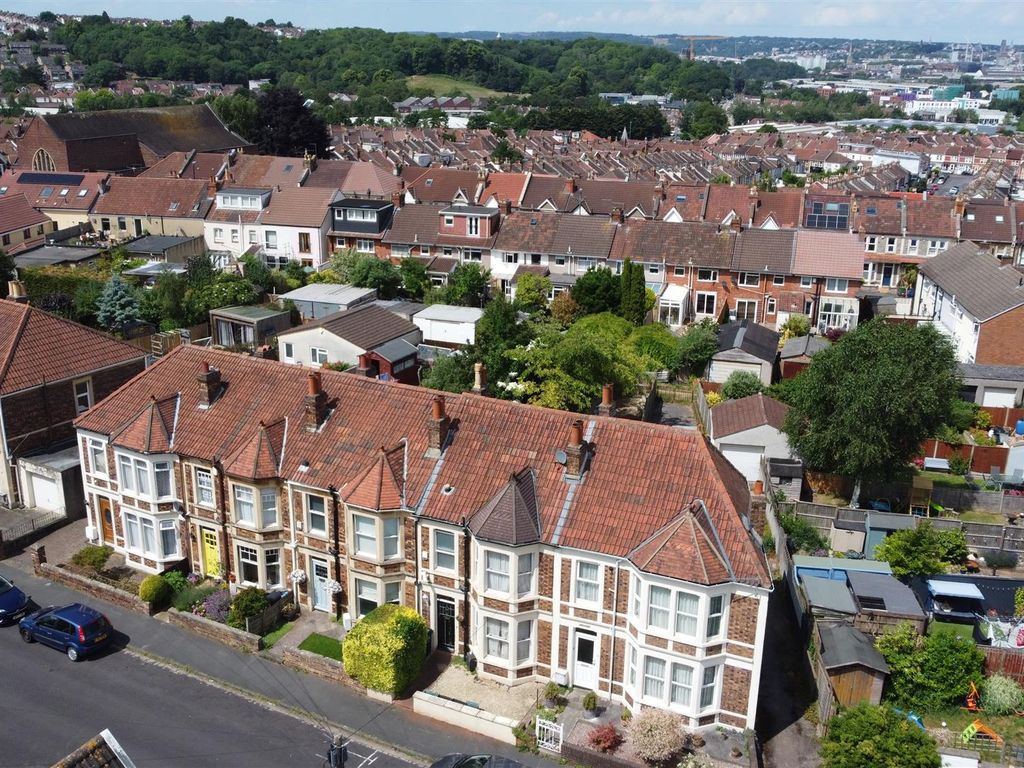 5 bed terraced house for sale in Wick Crescent, Brislington, Bristol