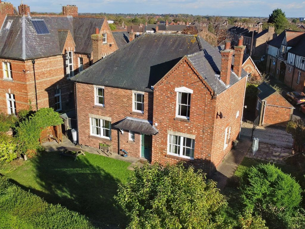 4 bed detached house for sale in Church Street, Louth LN11, £395,000