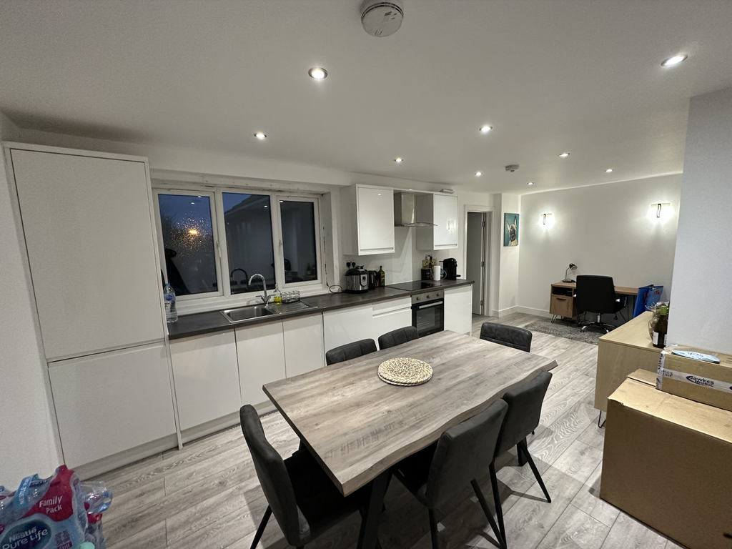 1 bed flat to rent in Stratton Road, Swindon SN1 Zoopla