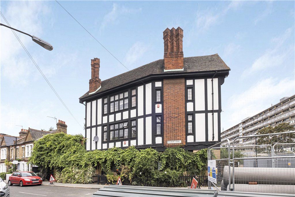 Aylesbury Road, London SE17  