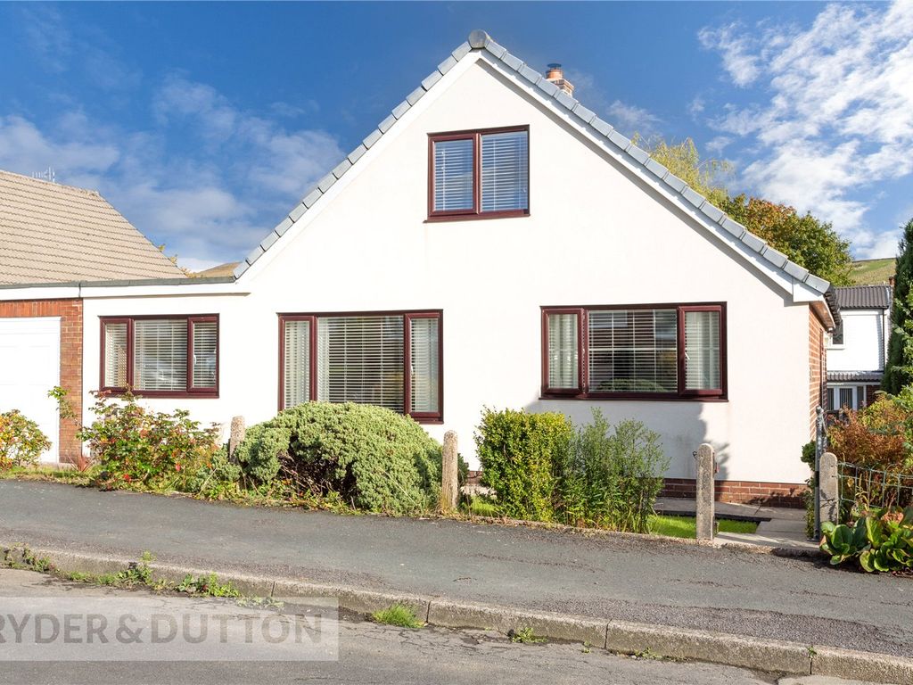 3 bed linkdetached house for sale in Beech Close, Whitworth, Rochdale