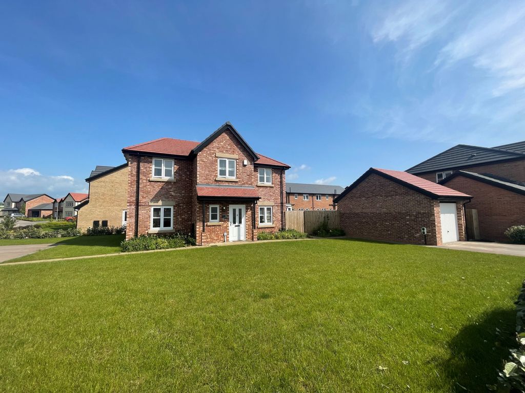 4 bed detached house for sale in Eider Avenue, Broughton, Preston PR3