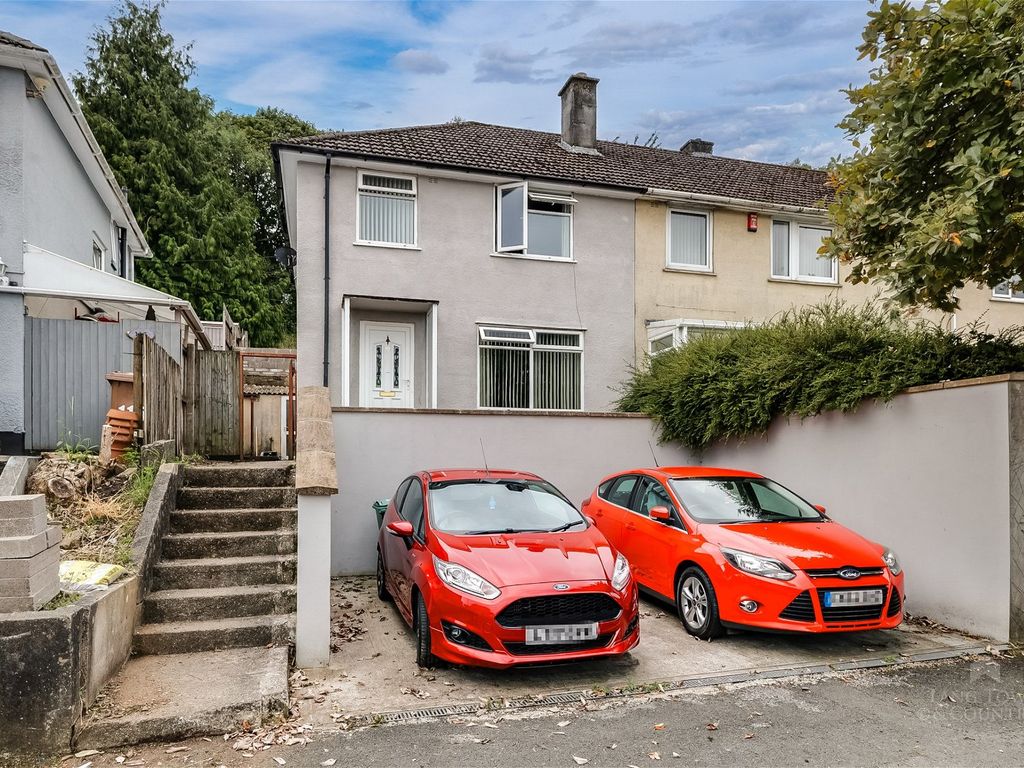 3 bed end terrace house for sale in Melrose Avenue, Pennycross