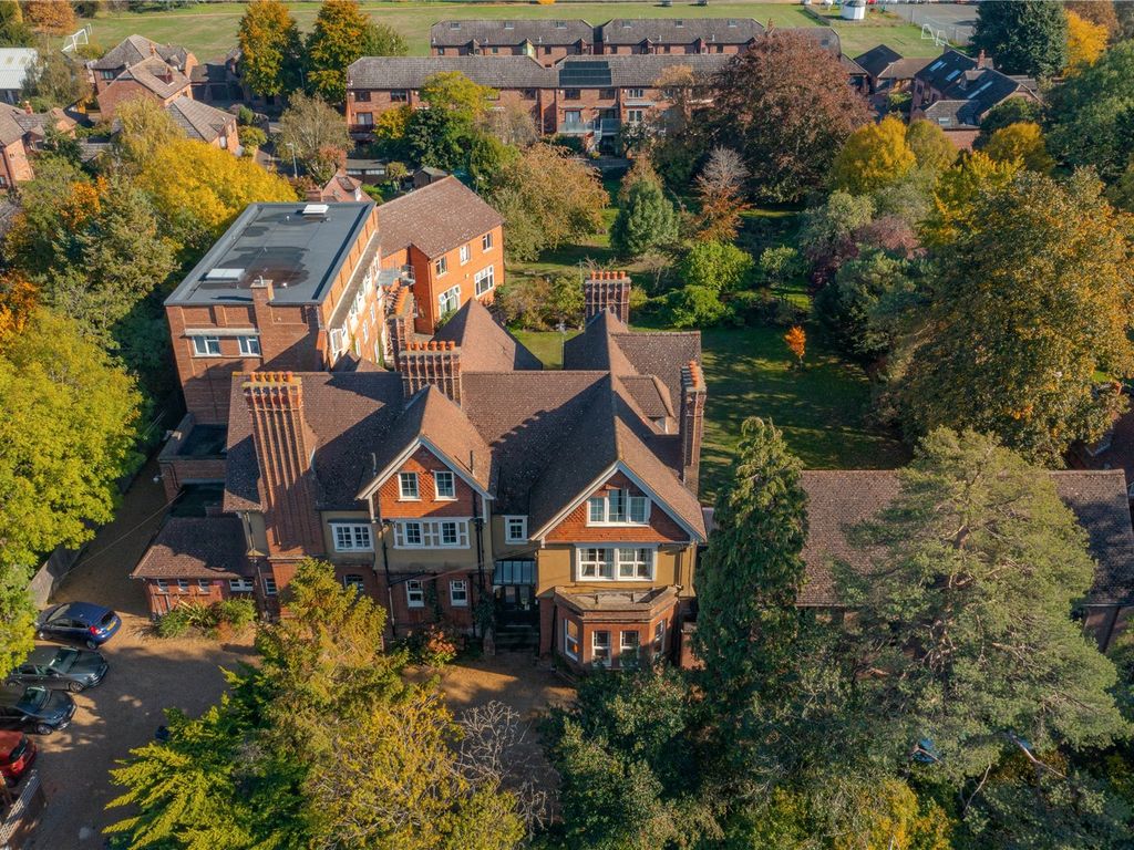 Grange Road, Cambridge, Cambridgeshire CB3  