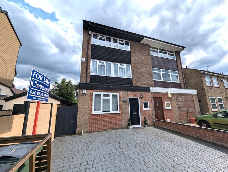 4 bed semidetached house for sale in Avery Hill Road, London SE9, £599,995 Zoopla