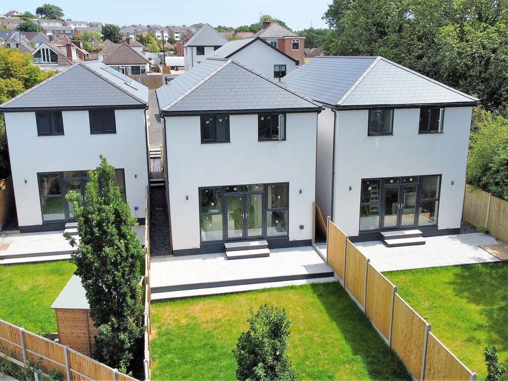 New home, 4 bed detached house for sale in Oakdale, Poole BH15 Zoopla