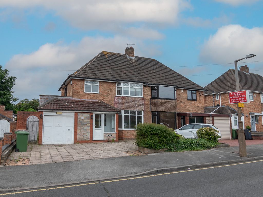 3 bed semidetached house for sale in Southfield Avenue, Birmingham B36