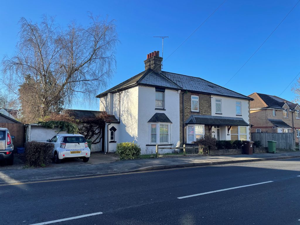 2 bed semidetached house for sale in Mutton Lane, Potters Bar EN6, £400,000 Zoopla