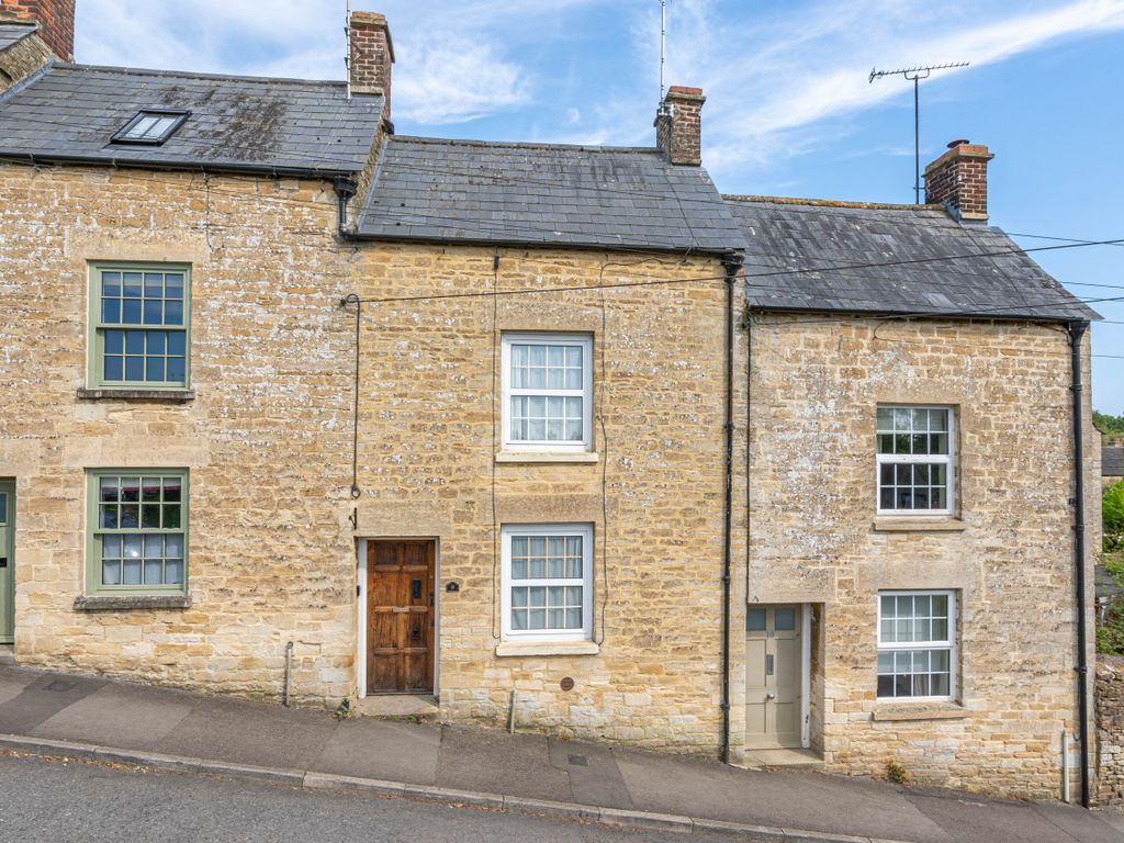 2 bed cottage to rent in Cutwell, Tetbury GL8, £900 pcm Zoopla