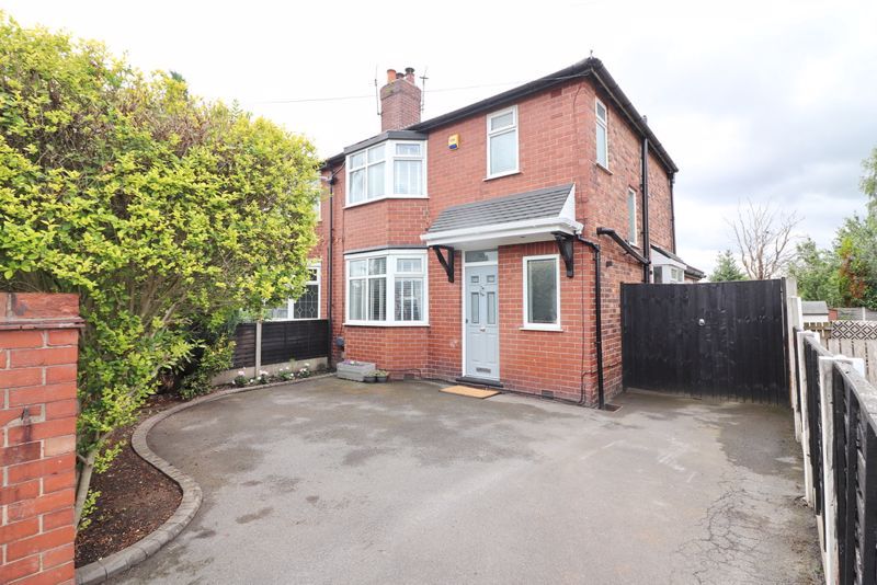 3 bed semidetached house for sale in East Lancashire Road, Swinton