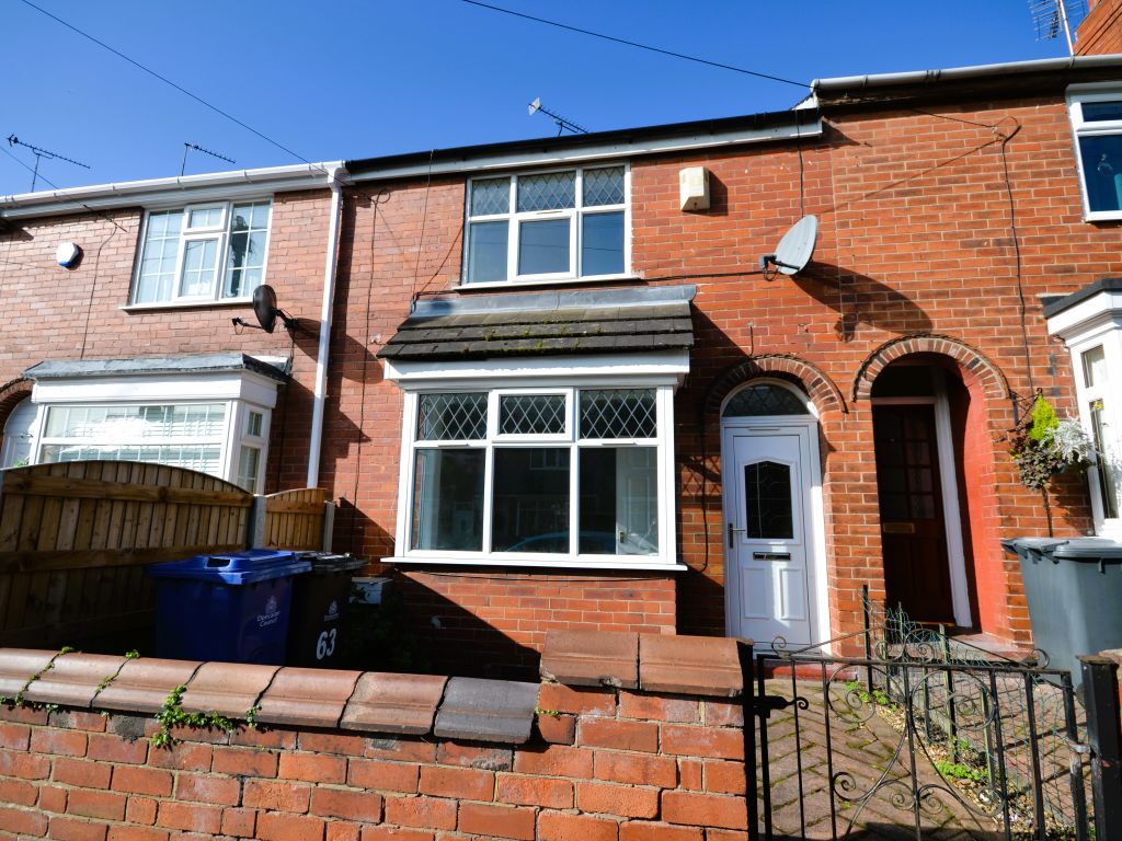 2 bed terraced house to rent in Cecil Avenue, Warmsworth, Doncaster DN4