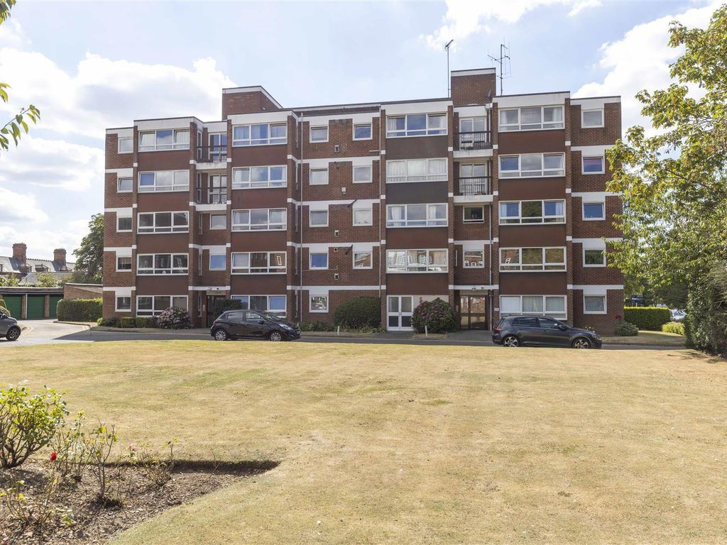 2 bed flat for sale in Knighton Park Road, Leicester LE2 Zoopla