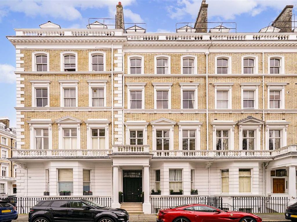 2 bed flat for sale in Onslow Gardens, London SW7, £1,395,000 Zoopla