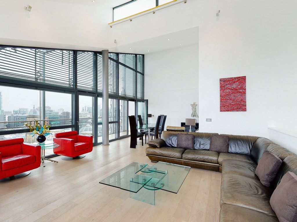 3 bed flat for sale in Number One, Deansgate, Manchester, Greater