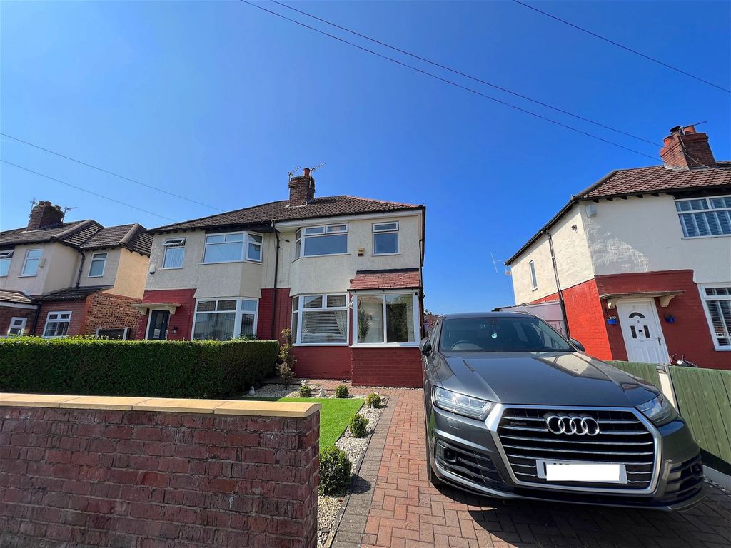 2 bed semidetached house for sale in Sandileigh Avenue, Stockport SK5