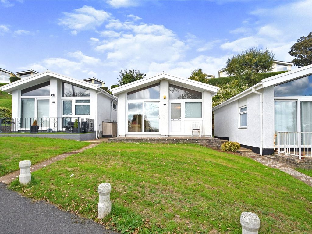 2 bed bungalow for sale in New Park, Abertawe, Port Eynon, Swansea SA3