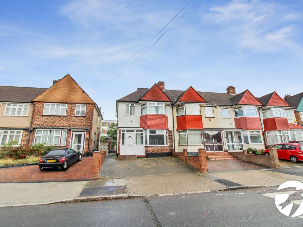3 bed end terrace house to rent in Conisborough Crescent, Catford